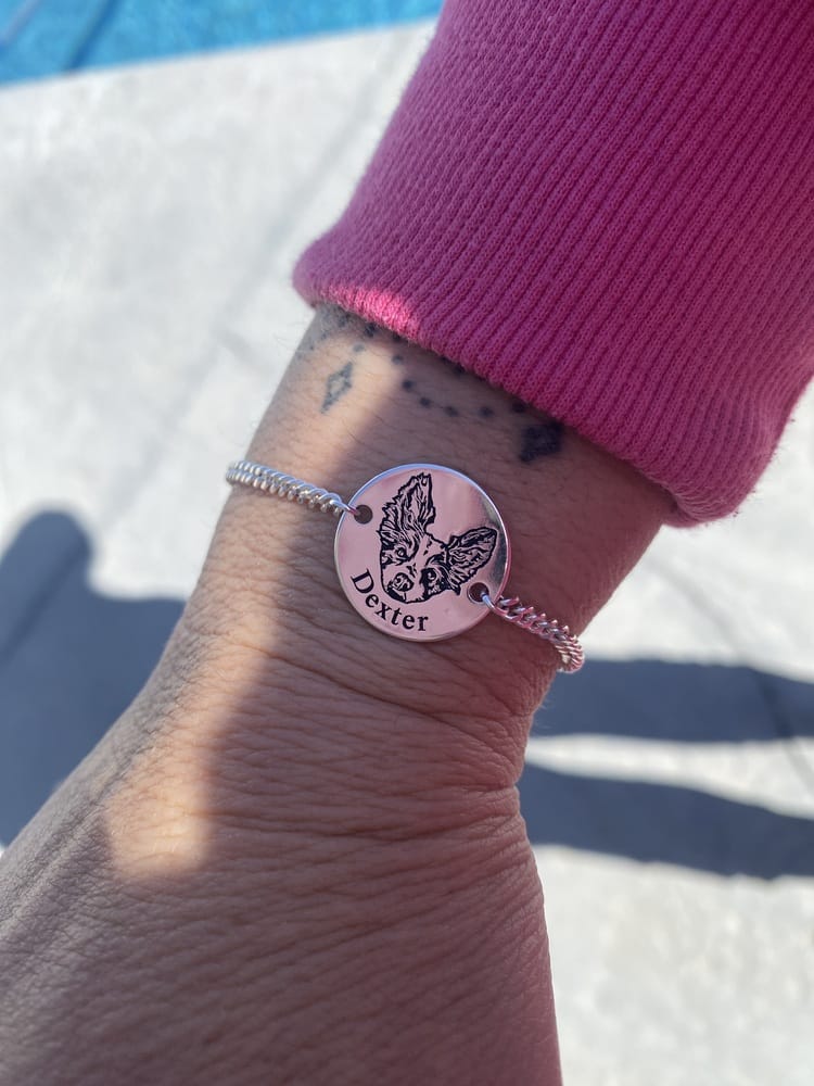Customer photo review of Εξατομικευμένο βραχιόλι με όνομα κατοικιδίου