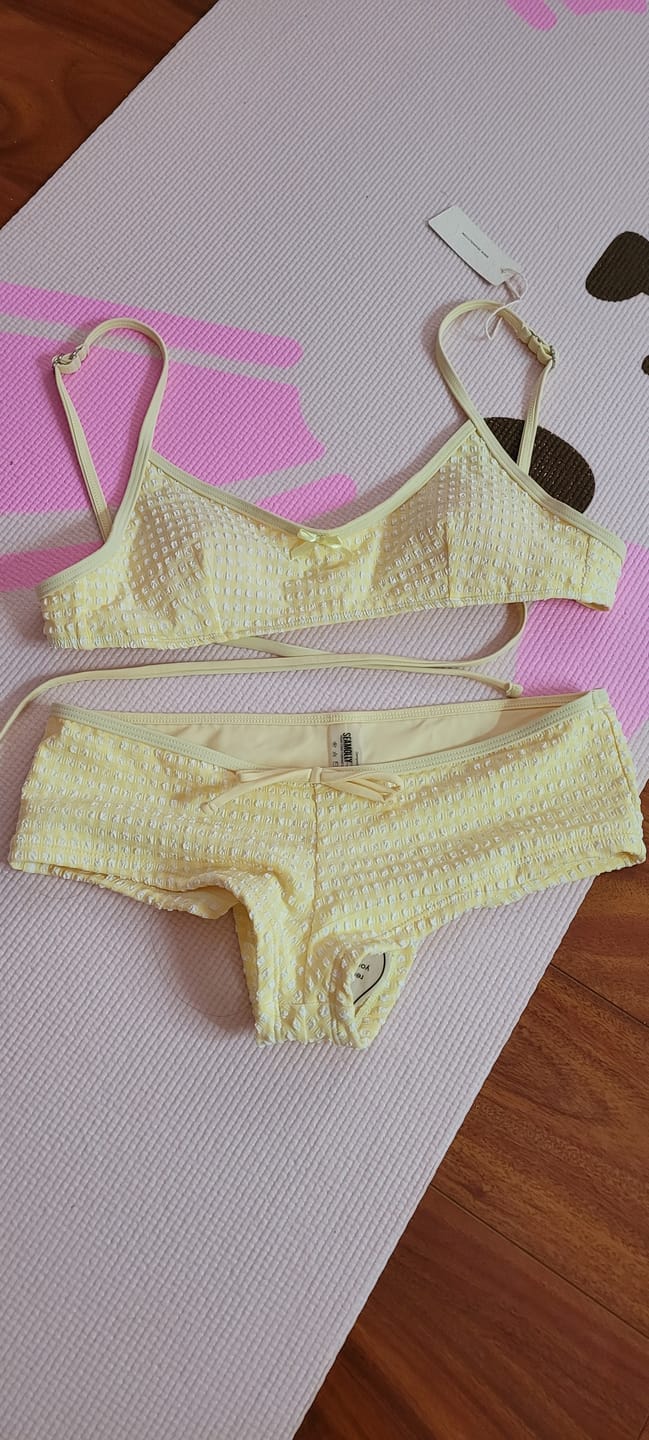 Customer photo review of Seamolly Gingham Textured Bowknot Bralette Boyshorts Bikini Set