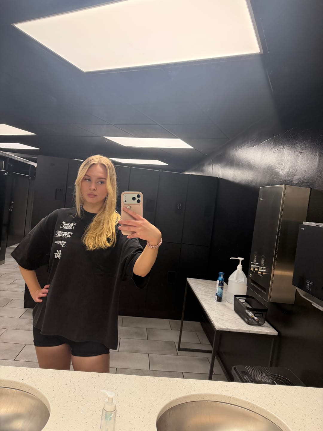 Customer photo review of 4064 - Superman Huge Tees