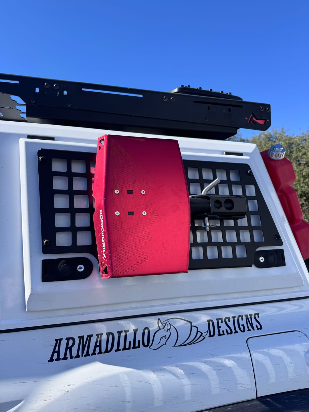 Customer photo review of Universal Molle and Tube Mount for T7 Multi-tool.