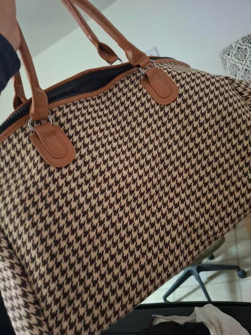 Customer photo review of Houndstooth Duffle Travel Bag
