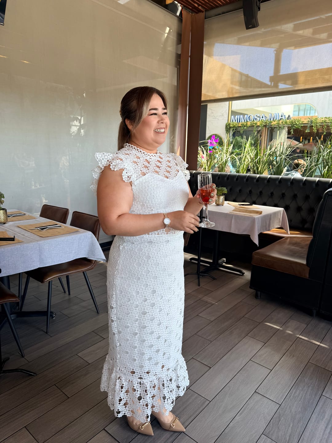 Customer photo review of VESTIDO ASTRID BLANCO