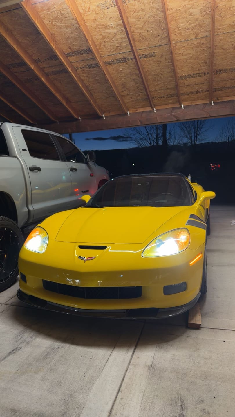 Customer photo review of Corvette C6 Grand Sport / Z06 Front Splitter Lip & Side Skirts Rocker Panels