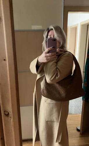 Customer photo review of Large Hobo