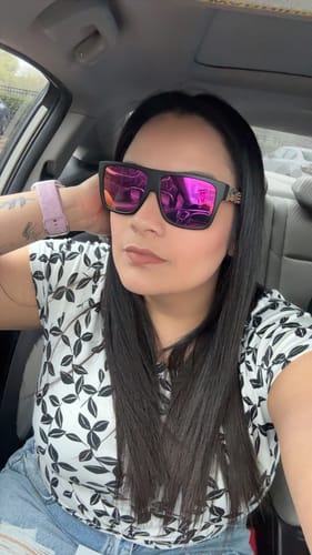 Customer photo review of Mis Raíces Pink