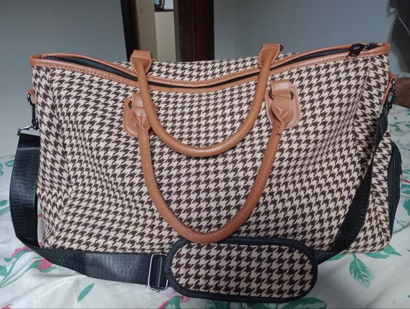 Customer photo review of Houndstooth Duffle Travel Bag