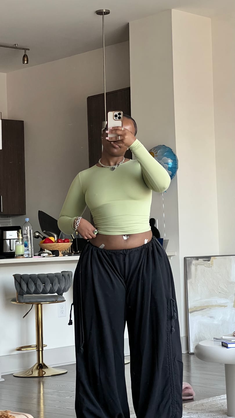 Customer photo review of PERFECT TEE LONG SLEEVE