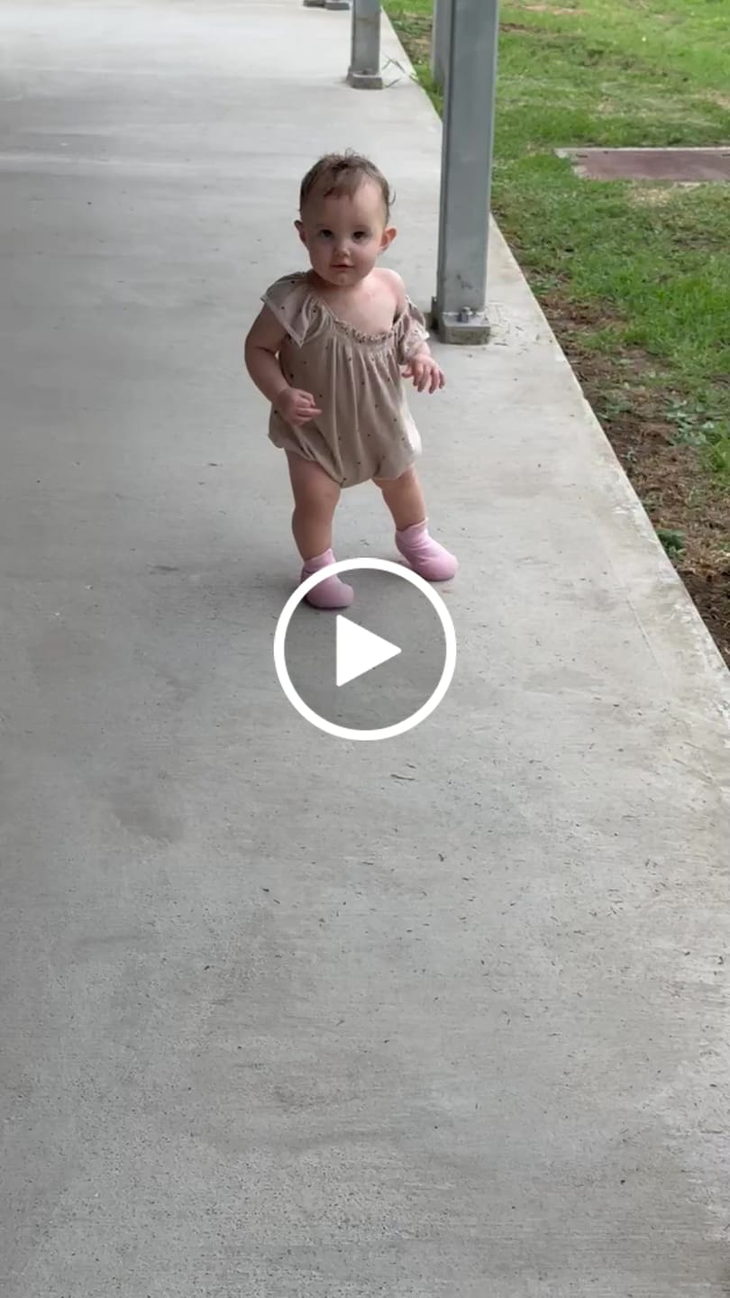Customer video review of Mystery Sole Sox