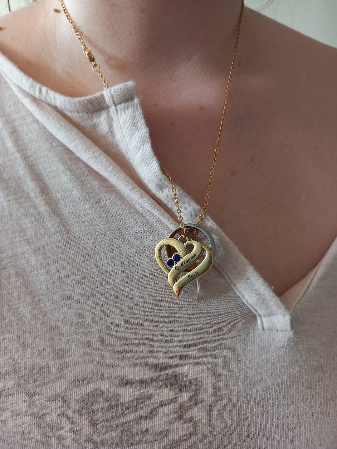 Customer photo review of Halskette mit vereinten Herzen und Geburtssteinen