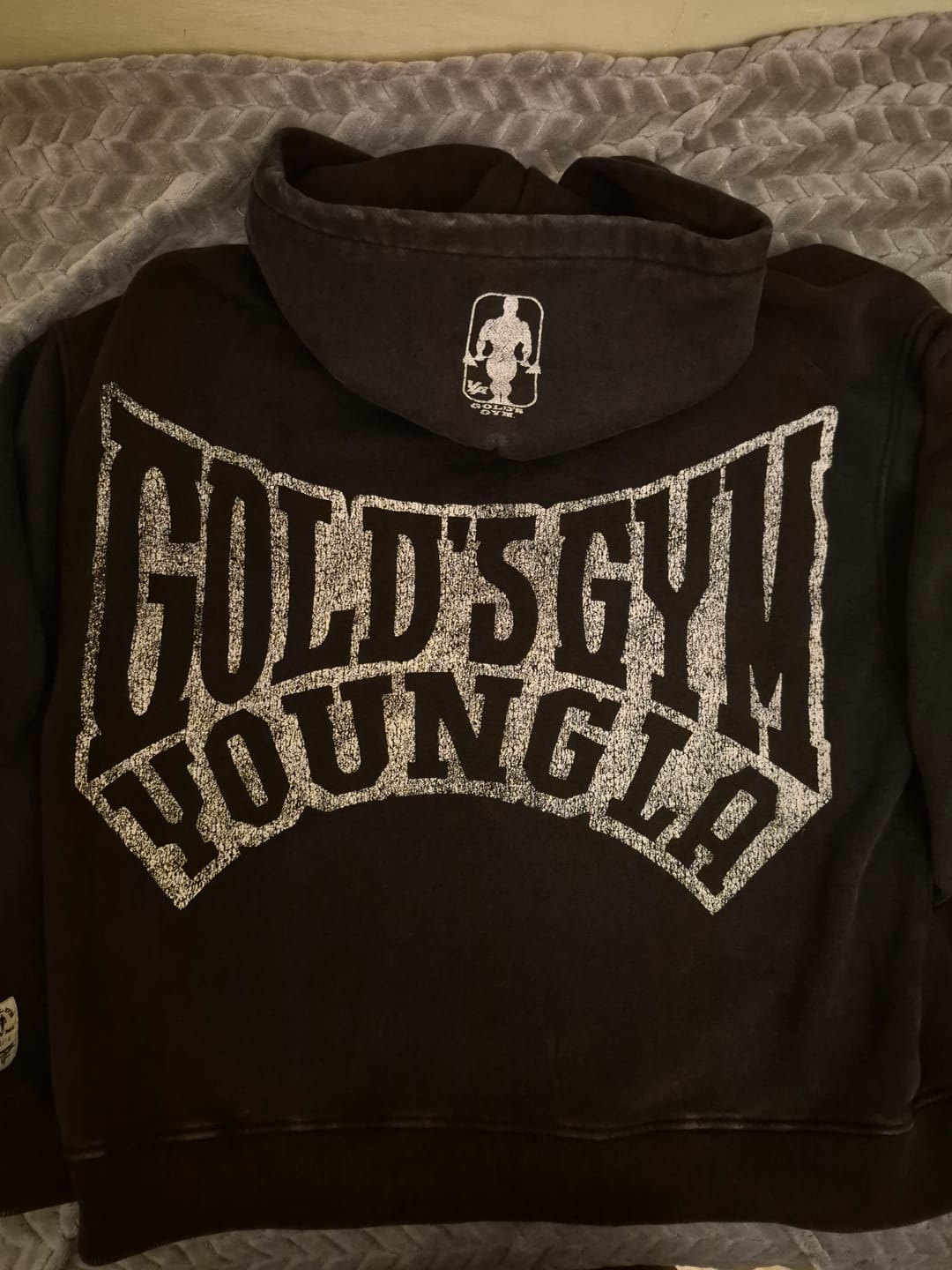 Customer photo review of 5162 - Golds Gym Throwback Zip-ups