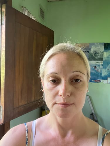 Customer photo review of The Super Glo Hydro Boost Jelly Moisturiser