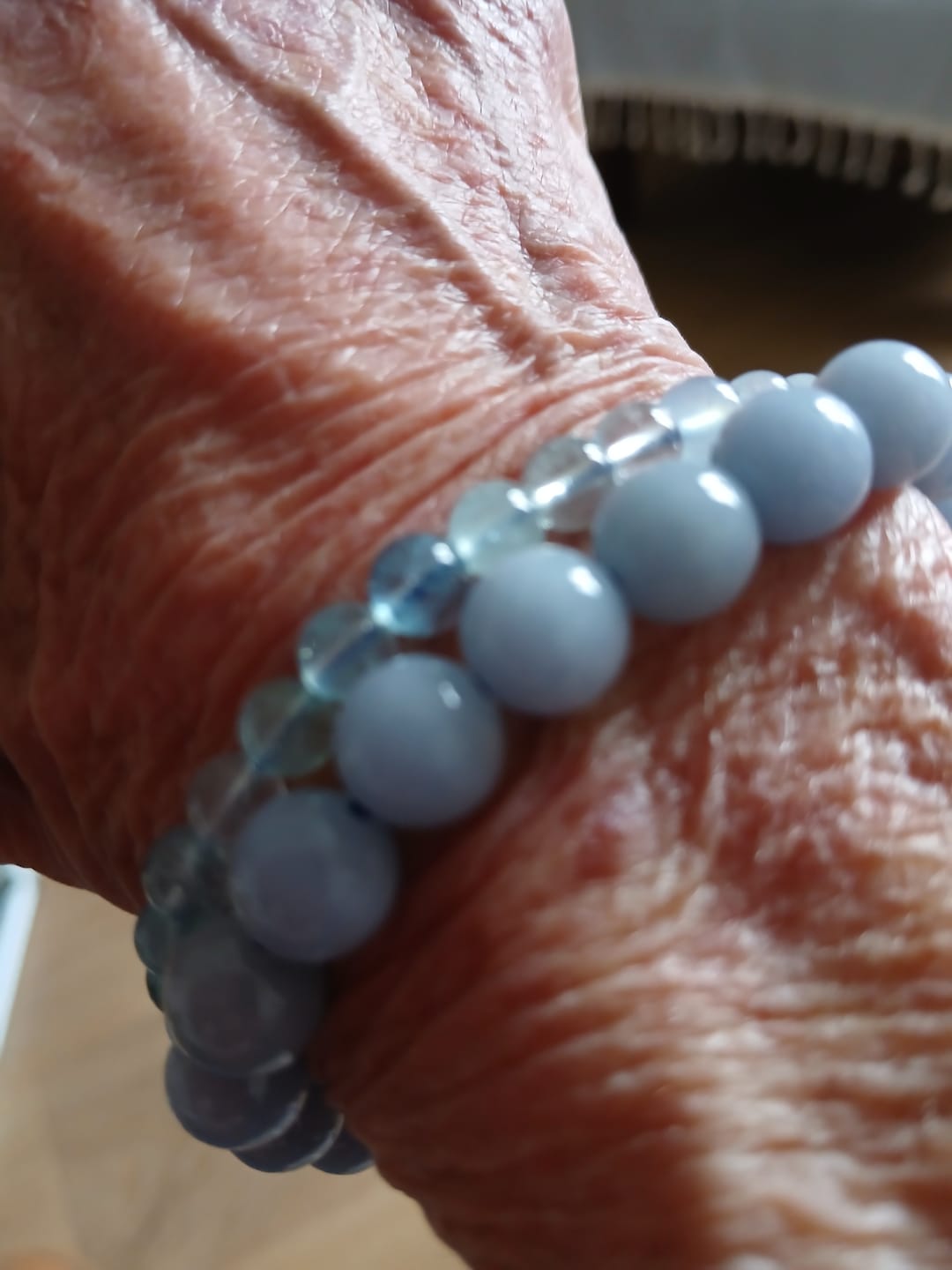 Customer photo review of Bracelet Angélite 8mm