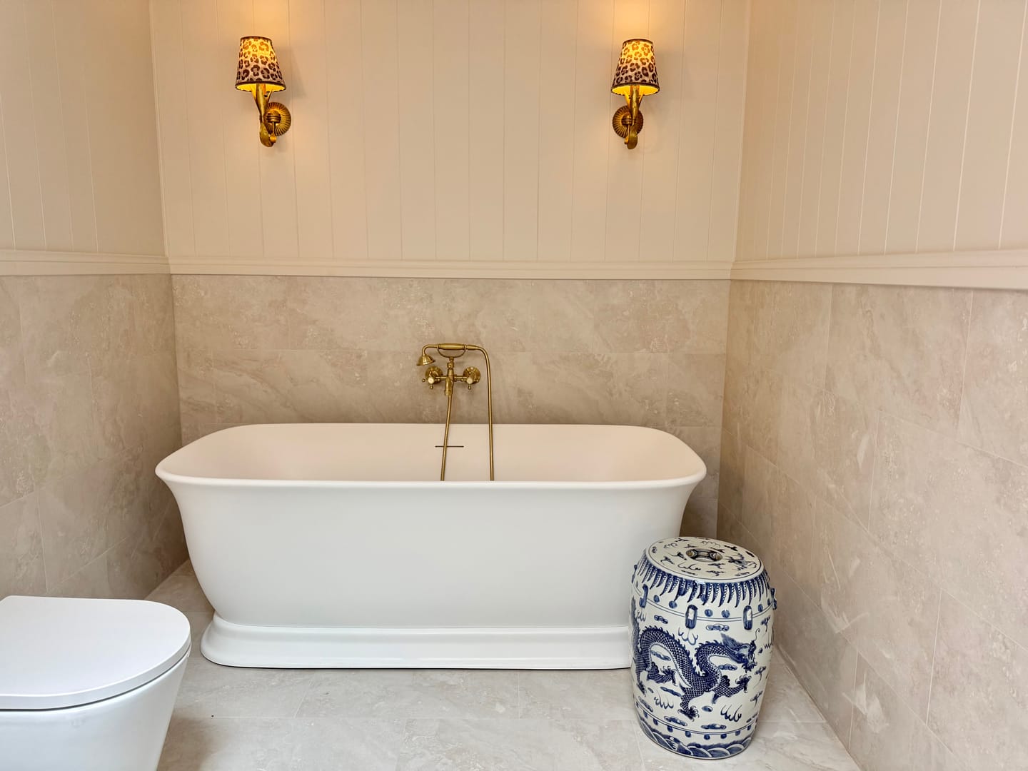 Customer photo review of Leopard Shade and La Fleur Antique Gold Wall Sconce