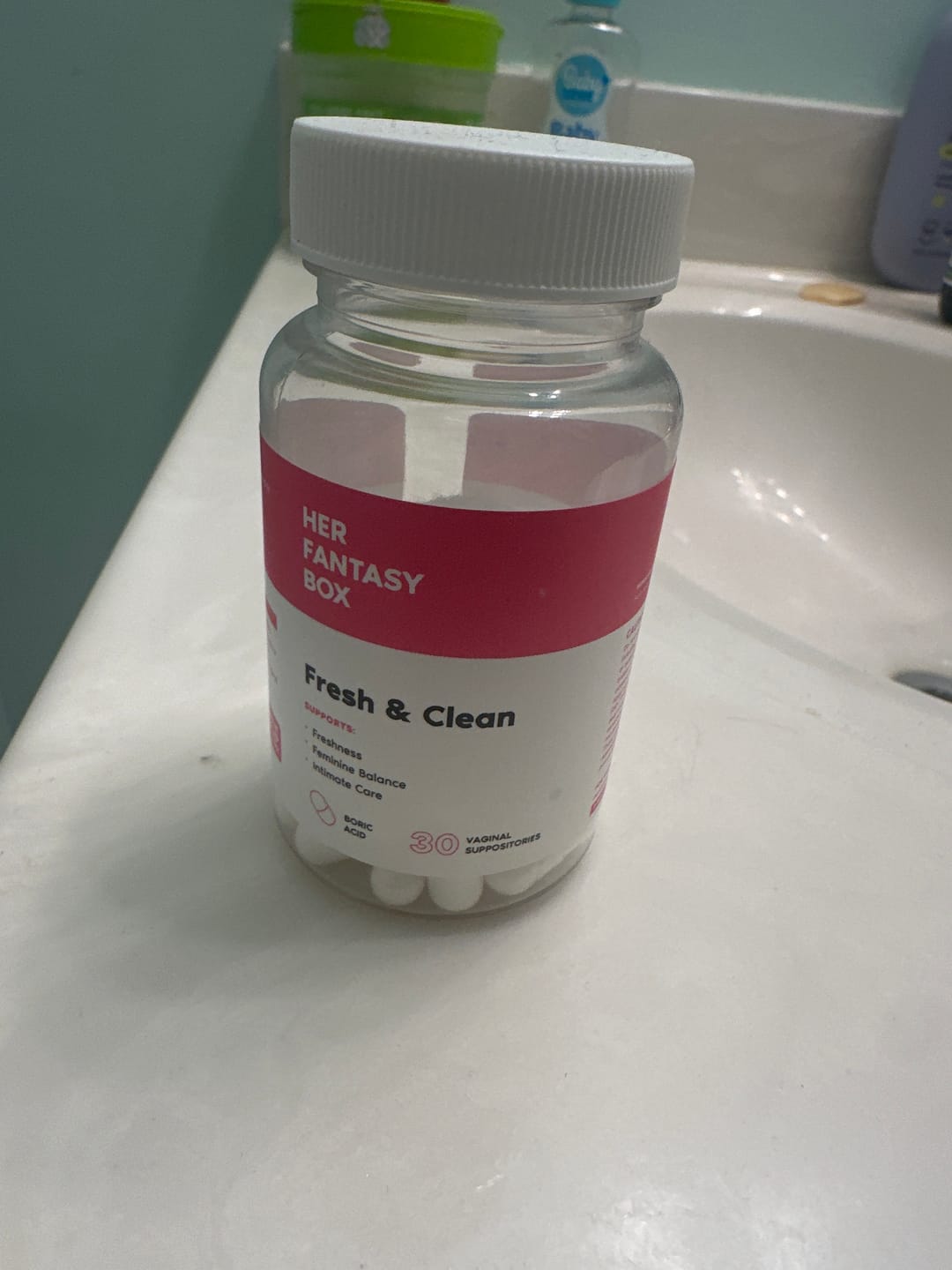 Customer photo review of Fresh & Clean pH Balancing Boric Acid Vaginal Suppository