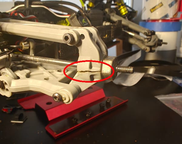Customer photo review of Aluminum Rear Steering Hub For RZ001 and XTS-F10