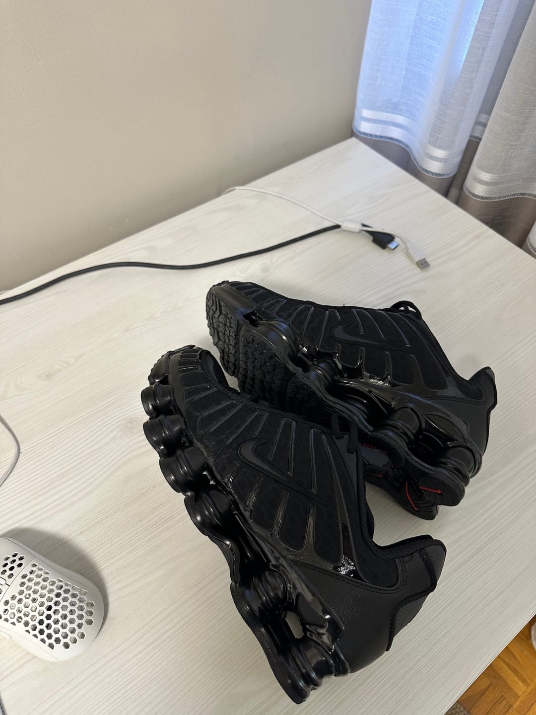 Customer photo review of Nike shox TL black