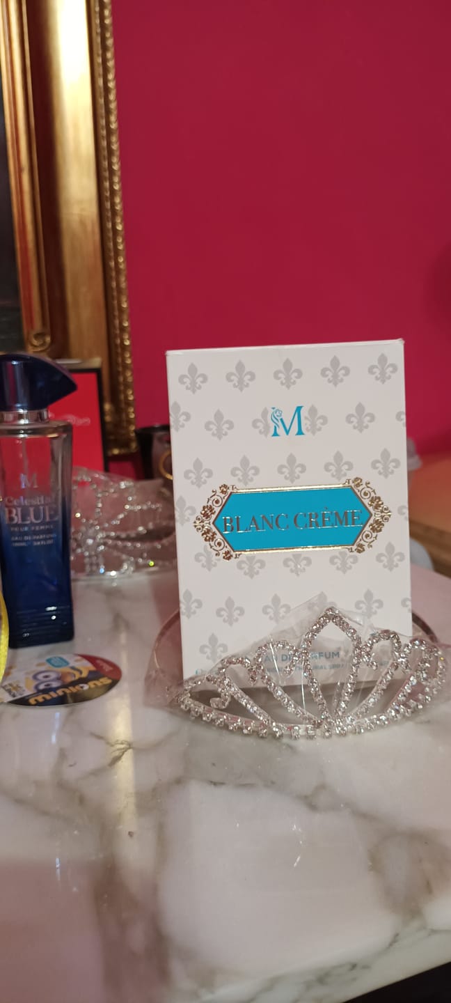 Customer photo review of MONTAGE® "BIANCO LATTE" PROFUMO DONNA 100ML