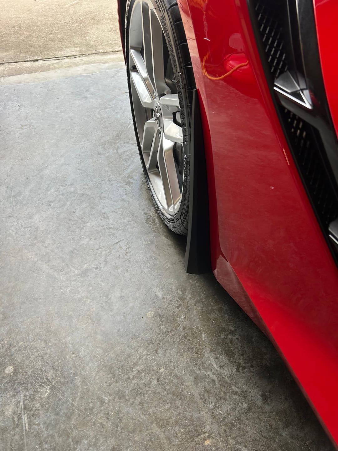 Customer photo review of Corvette C7 Extended Front & Rear Splash Guards