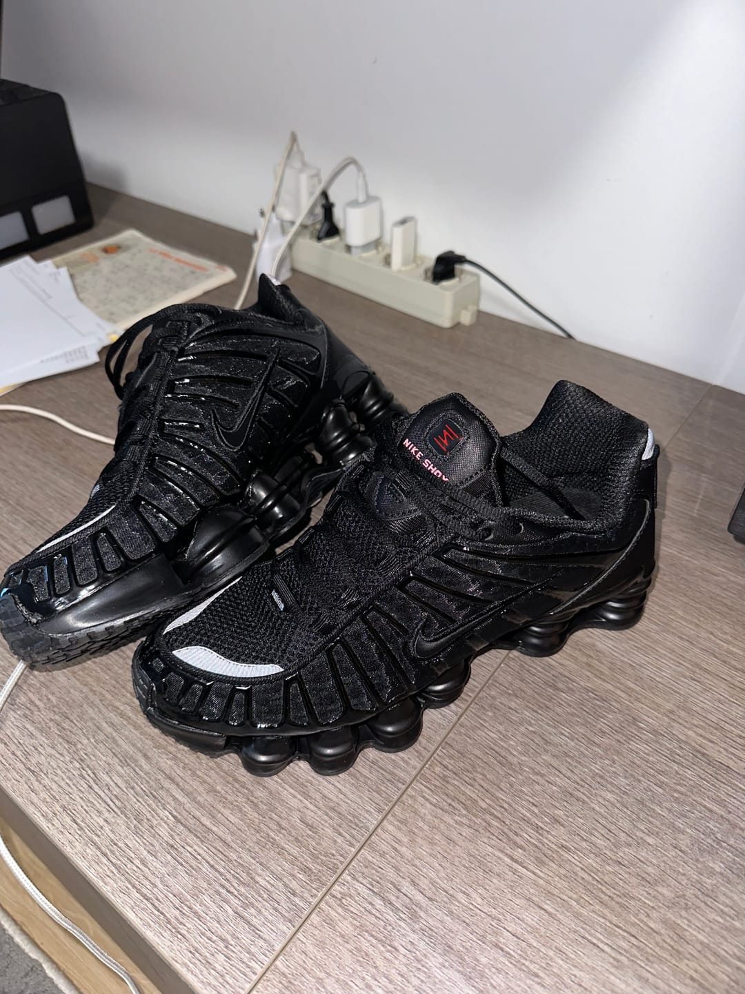 Customer photo review of Nike shox TL black