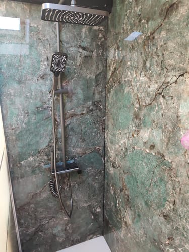 Customer photo review of Panneau Mural PVC Effet Marbre Arizona Vert - Salle De Bain 260 x 120 CM