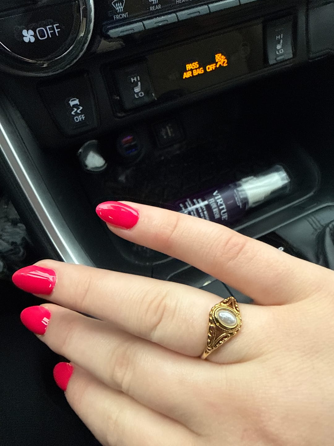 Customer photo review of Vintage Royal Pearl Ring