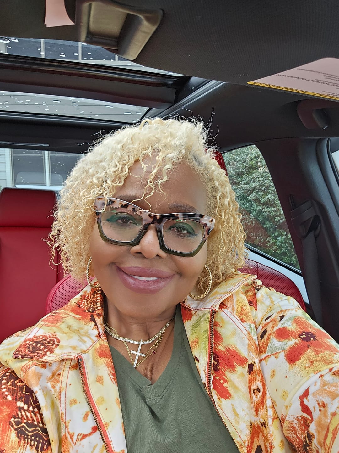 Customer photo review of CurlMix Wash & Go Kit – Medium Hold Formula for Soft, Defined Curls | Curl-Enhancing (4 items)