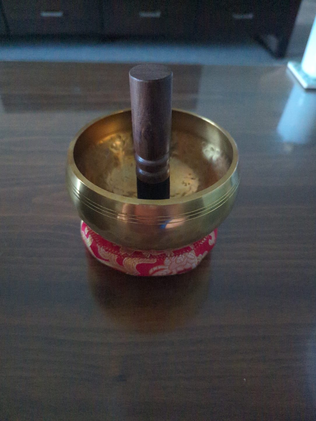 Customer photo review of Tibetan Singing Bowl Nepal Handmade Meditation 9.5cm-20cm