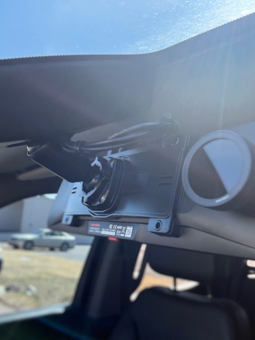 Customer photo review of WOLFBOX G900TriPro Bumper Version 3 Channel Rearview Mirror with Exclusive 30-Month Warranty