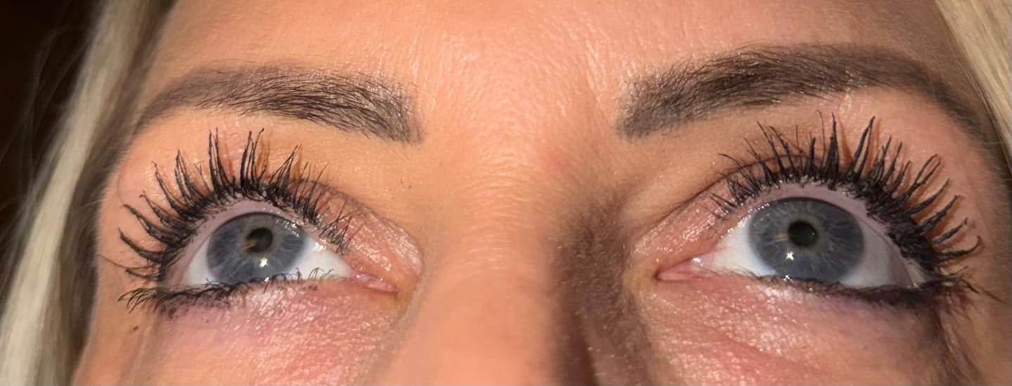 Customer photo review of Eyelash Serum