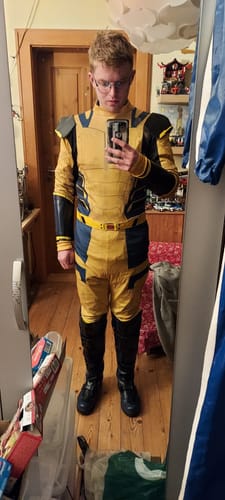 Customer photo review of Deadpool & Wolverine Wolverine Jumpsuit Cosplay Outfits