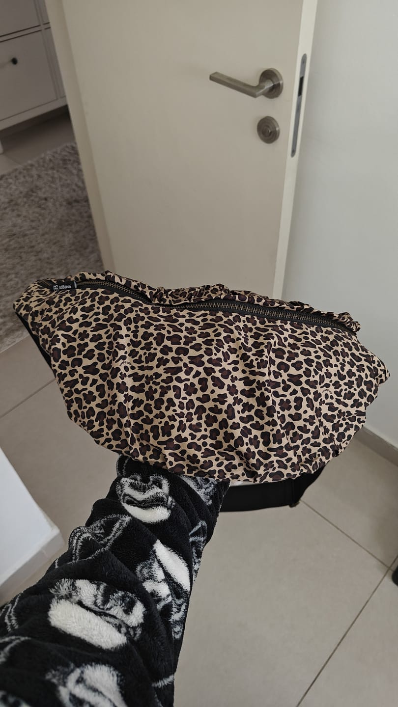 Customer photo review of פאוץ׳ גדול נועה