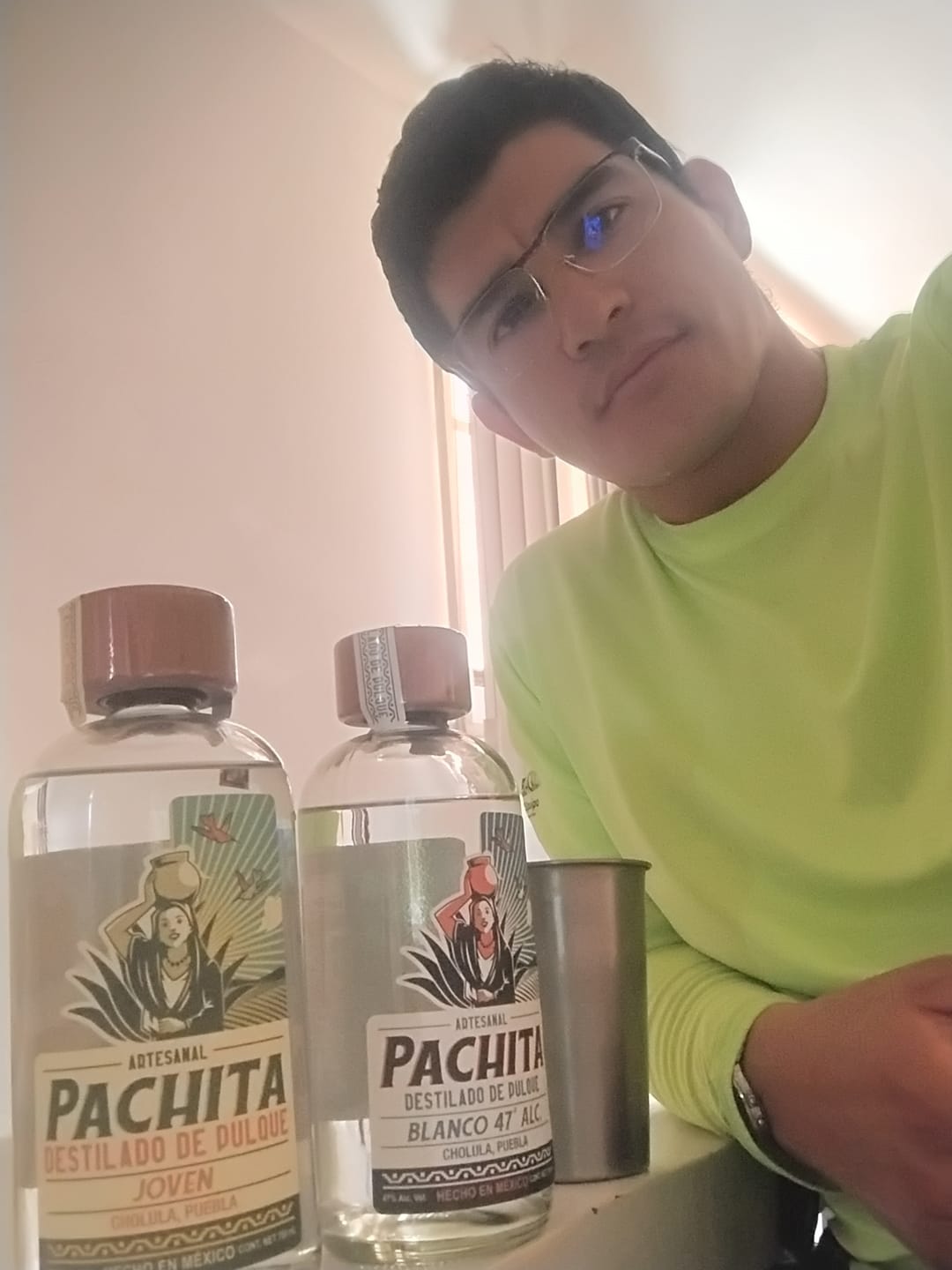 Customer photo review of 2 Pack Exclusivo: Destilado de Pulque Blanco 47° y Joven – 750 mL