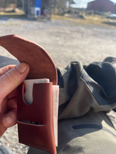 Customer photo review of Slimmad plånbok i äkta läder