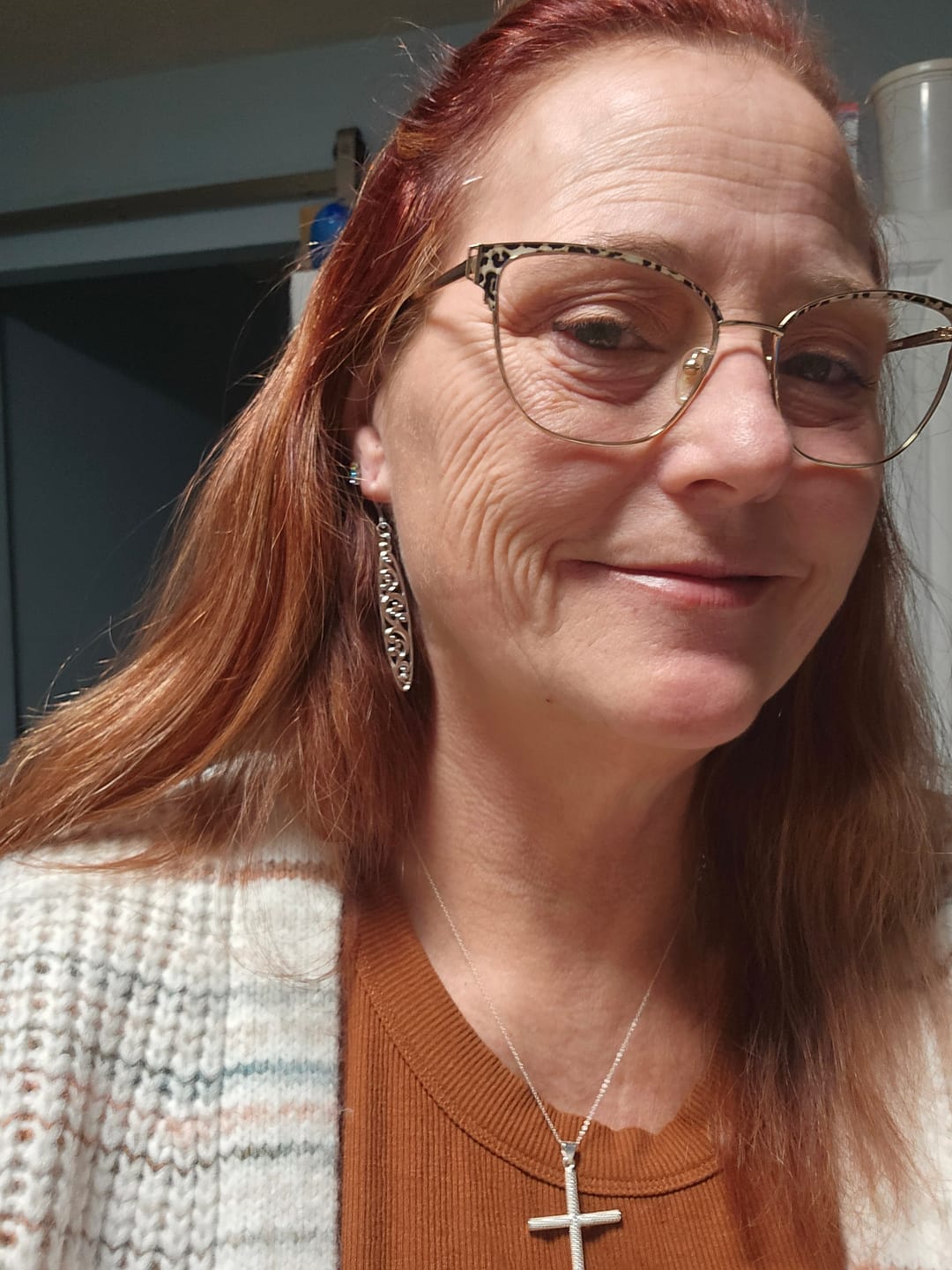 Customer photo review of Intricate Metallic Drop Earrings Dangles