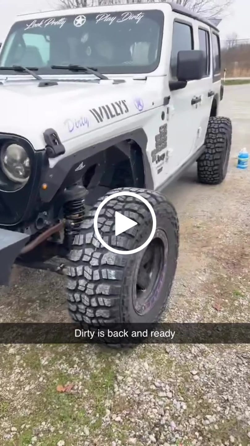 Customer video review of X-BULL Electric Winch 10000 LBS 12V Synthetic Rope SUV Jeep Truck 4WD