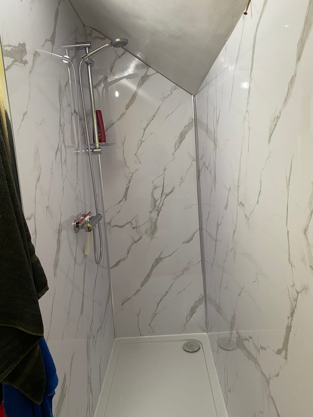 Customer photo review of Premium Carrara White Marble Gloss Shower Wall Panel – 1M x 2.4M