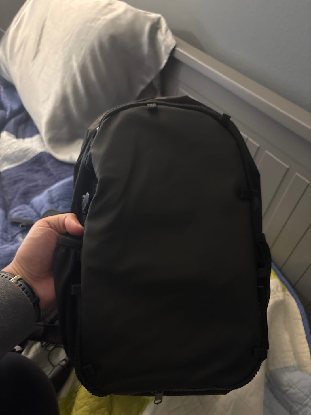 Customer photo review of ESSENTIAPAC PRO™ ANTI-THEFT HYDRATION PACK V2