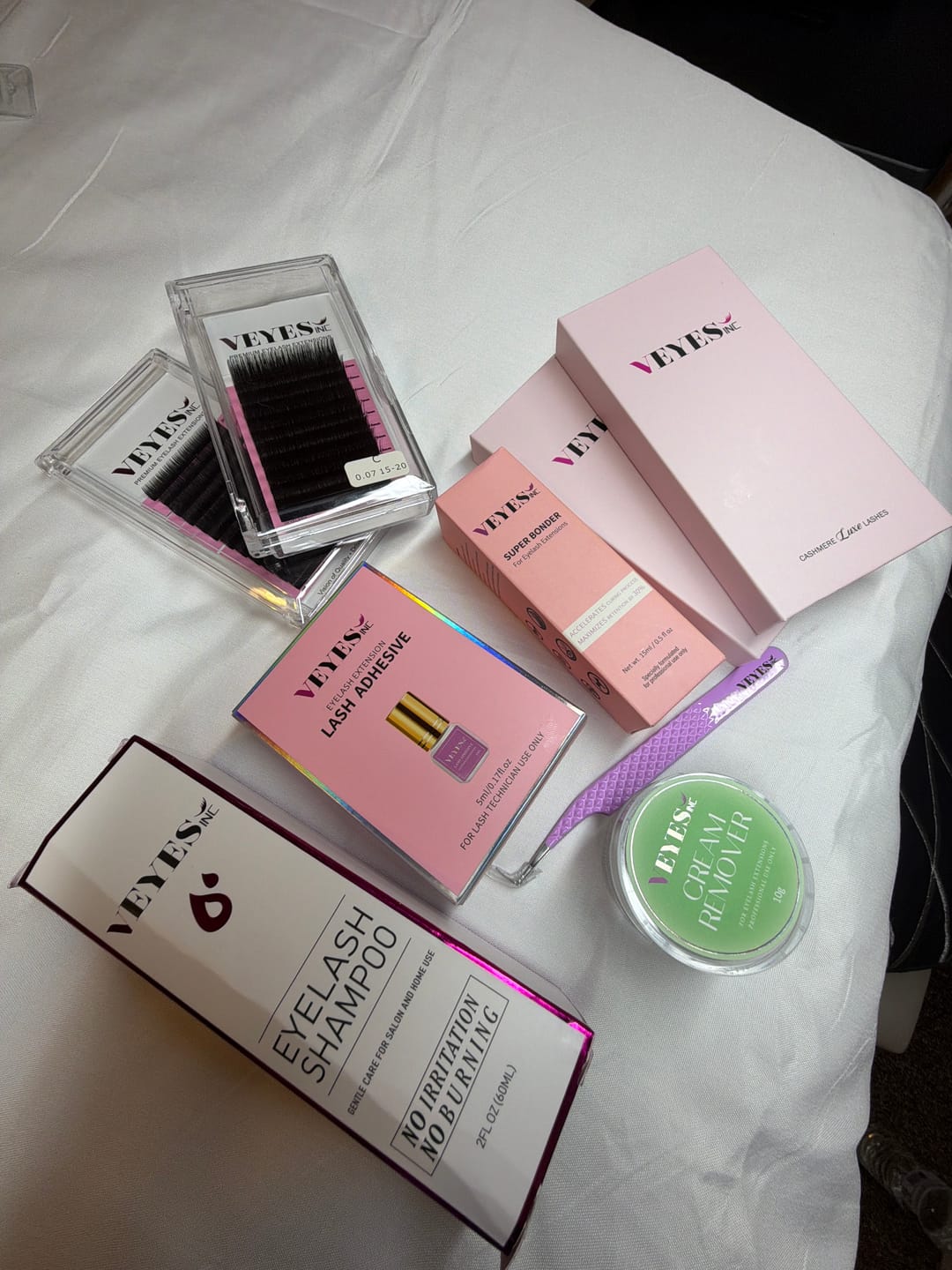 Customer photo review of Lash Extension Glue
