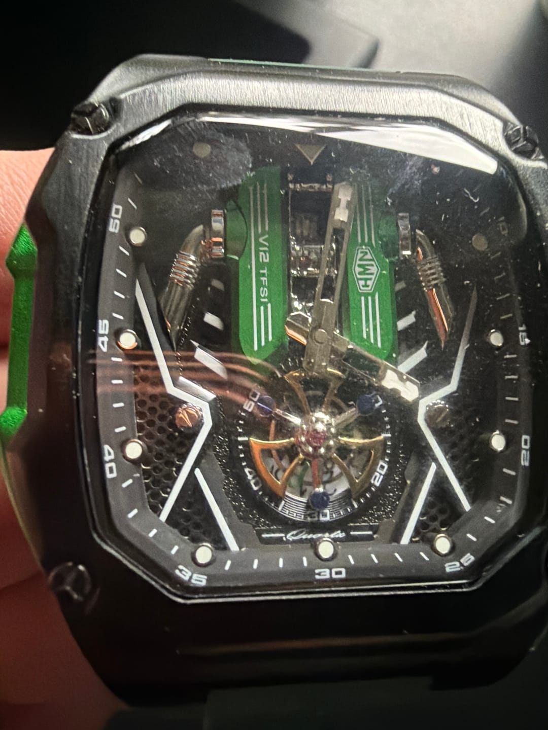 Customer photo review of HMN V12 Prestige