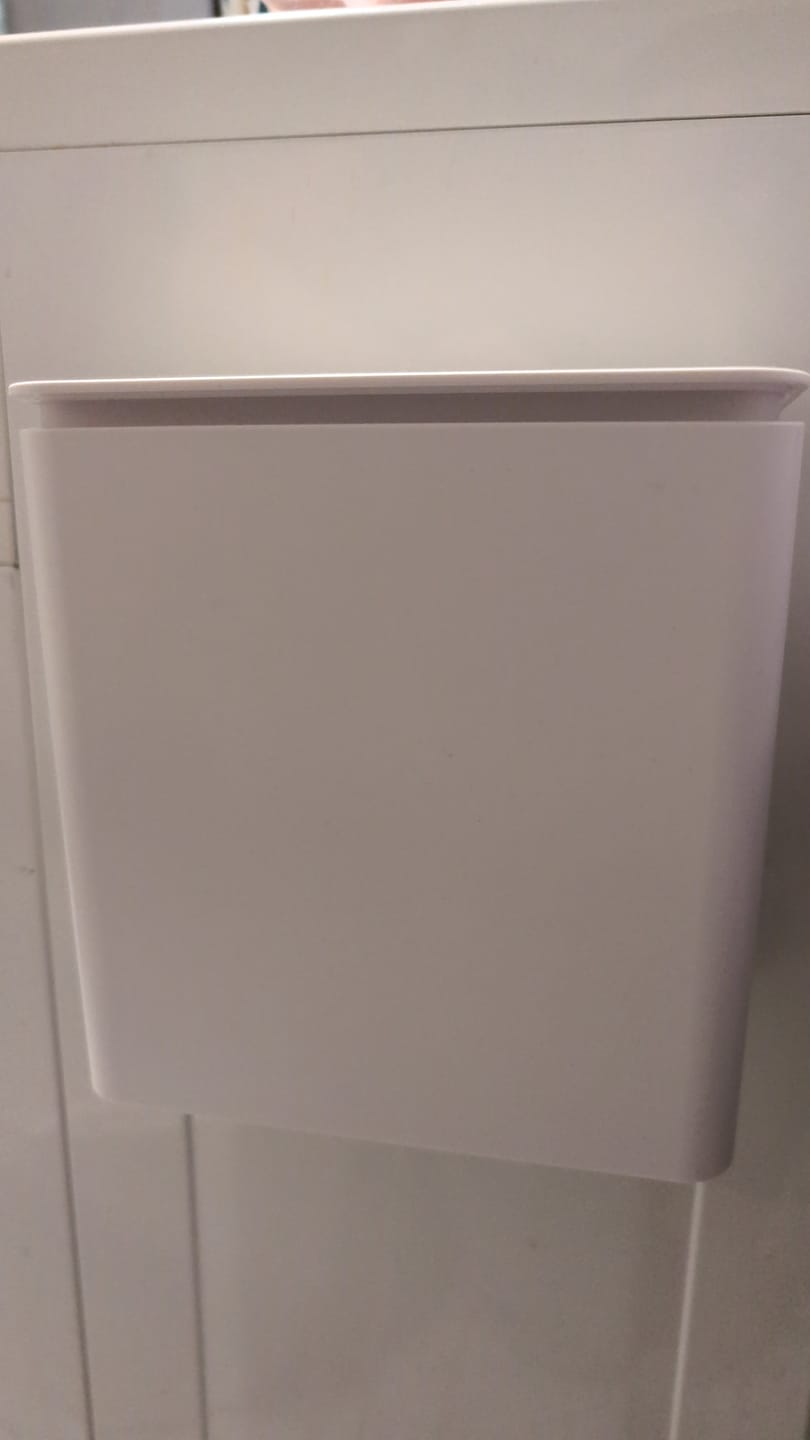 Customer photo review of Magnetisk boks med lokk hvit