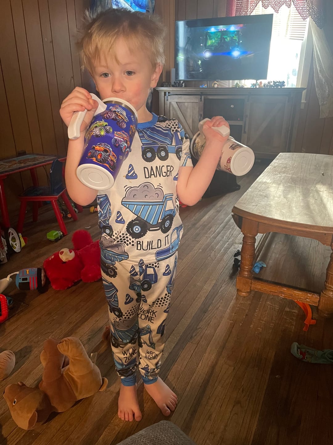 Customer photo review of Monster Truck Spill Proof Kids CREWCUP 20oz