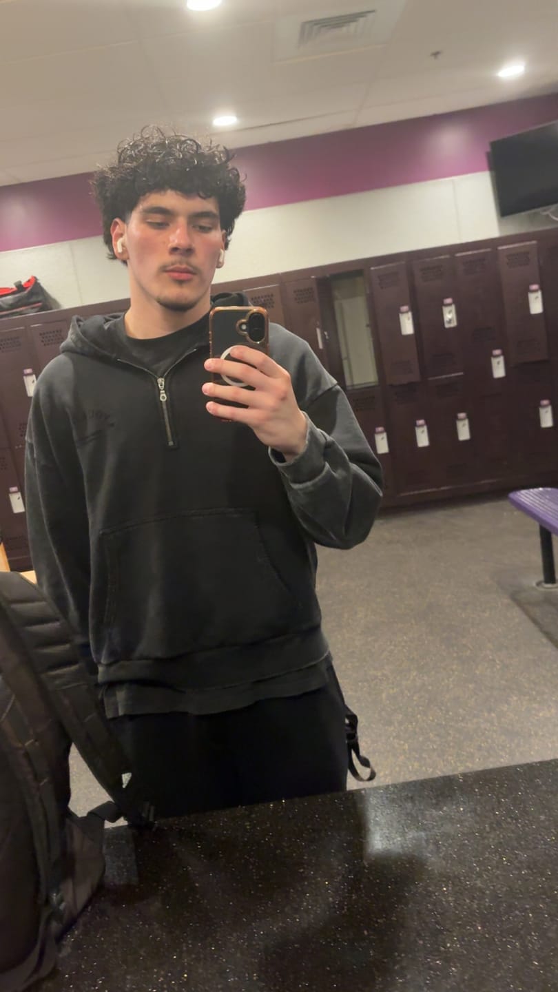 Customer photo review of 5169 - Old Money Quarter-Zip Hoodies