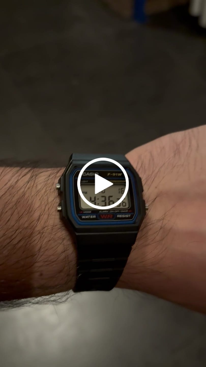 Customer video review of Reloj Casio Vintage F-91W-1DG Clásico Líneas Azules