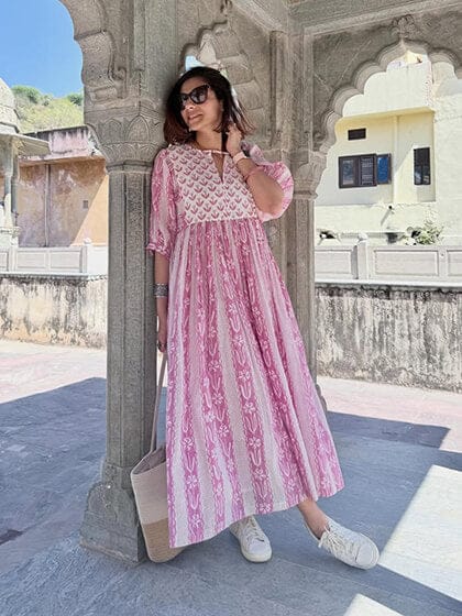 Customer photo review of Mindy Cotton Maxi Dress