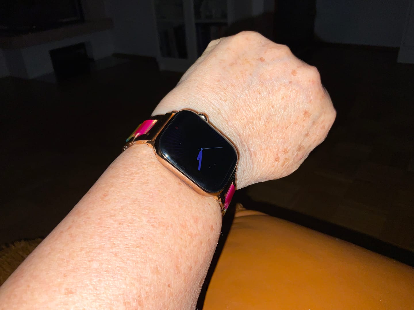 Customer photo review of Apple Watch Metallarmband "Gaia"