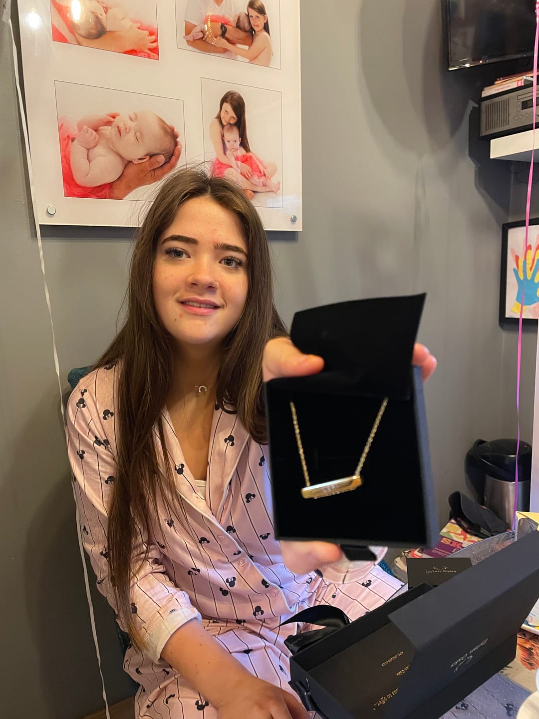 Customer photo review of 3cm Letter Bar Necklace in Gold Horizontal