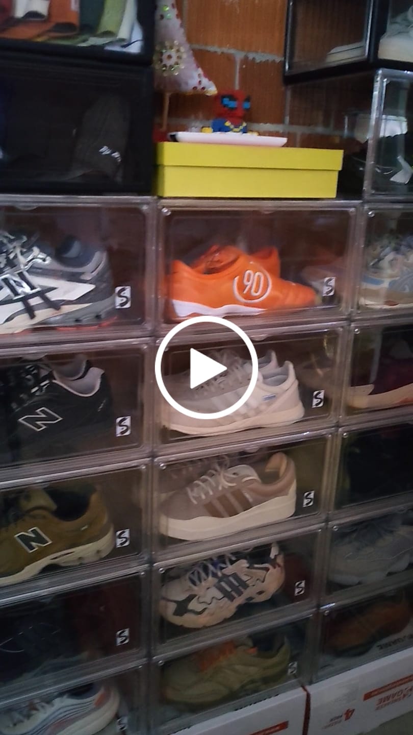 Customer video review of Playoff Box - Cajas Transparentes Premium Para Sneakers Cierre Magnético Apertura Lateral