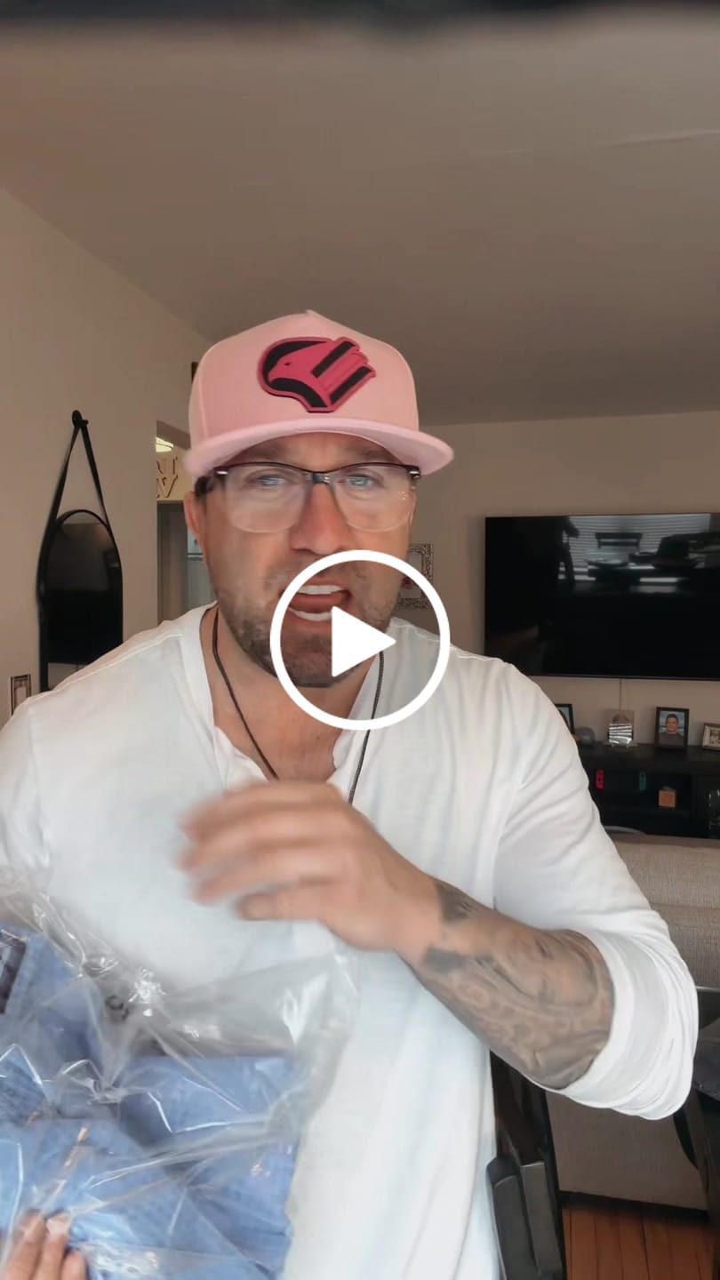 Customer video review of Shipping Protection by Route