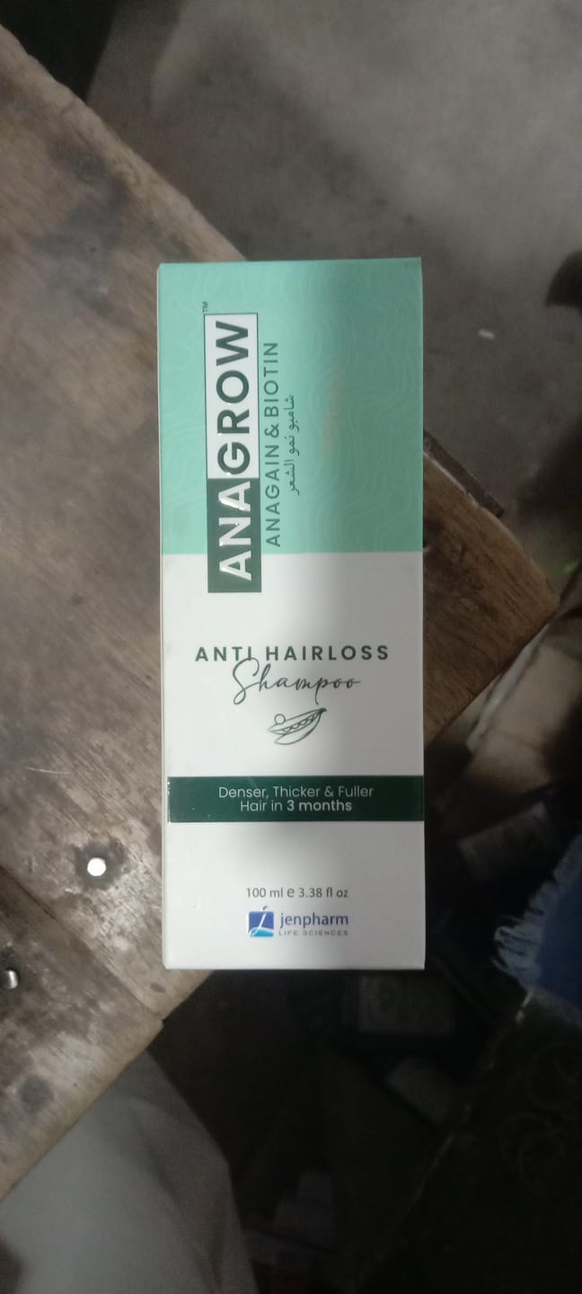 Customer photo review of Anagrow Shampoo