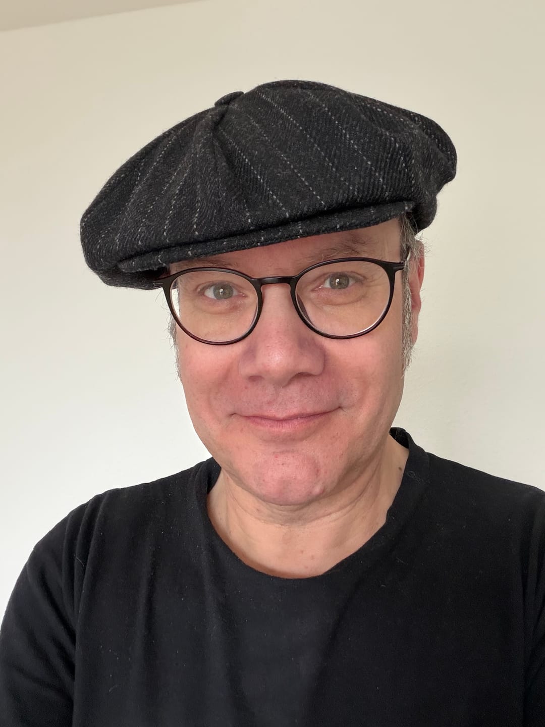 Customer photo review of Shelby Baker Boy Eight Piece Cap Tweed Limited Edition
